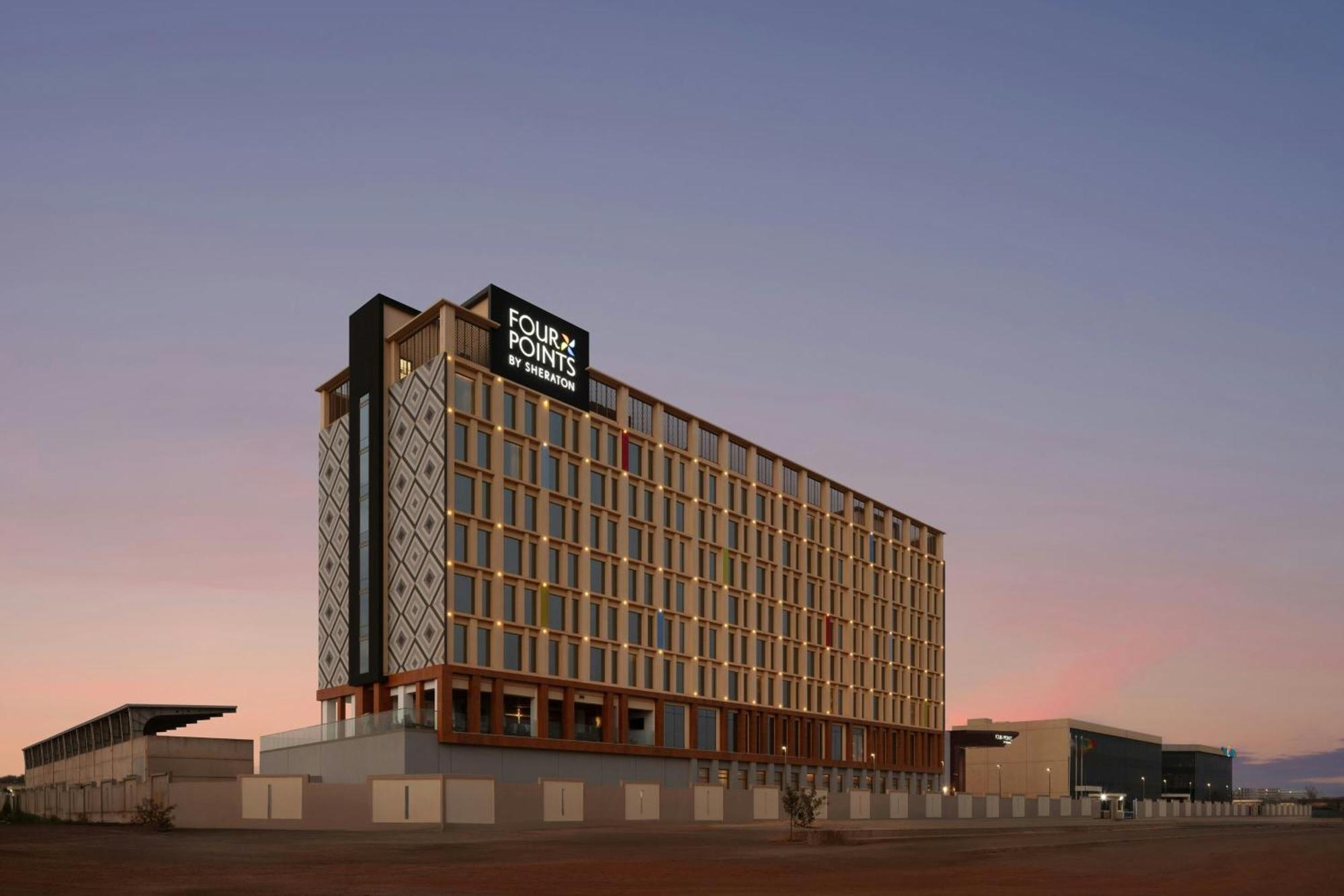 Four Points By Sheraton Dakar Diamniadio Noflaye Esterno foto